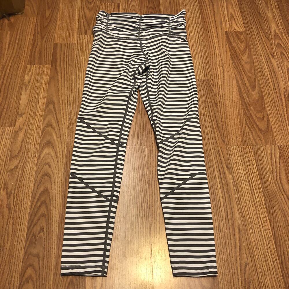 Chill By Will Women's Legging Activewear Love Stripe Ankle Size 0 NW/OT's $139